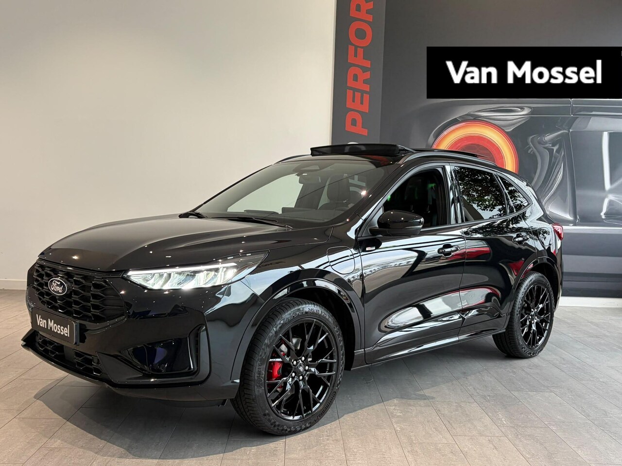 Ford Kuga - 2.5 PHEV ST-Line X | 243 PK | BLACK PACKAGE | ADAPTIVE CRUISE CONTROL | PANORAMADAK | TREK - AutoWereld.nl