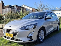 Ford Focus Wagon - 1.5 EcoBoost Active Business Automaat / Verwarmde Stoelen + Voorruit