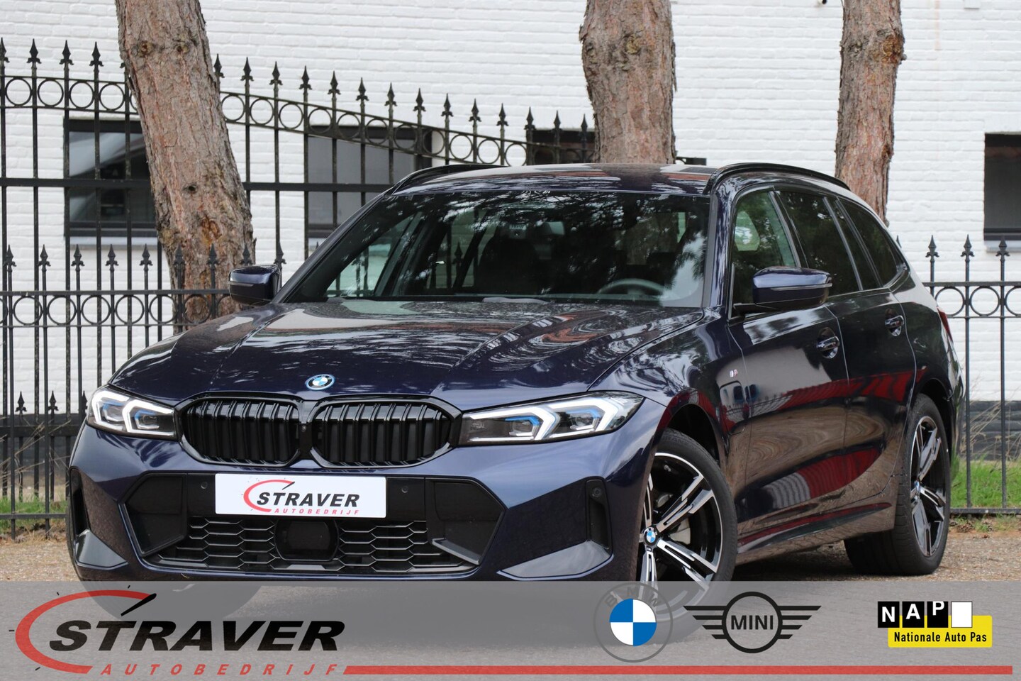 BMW 3-serie Touring - 330e |M-Sport |Driving ass Pro |Stuurwielverwarming - AutoWereld.nl