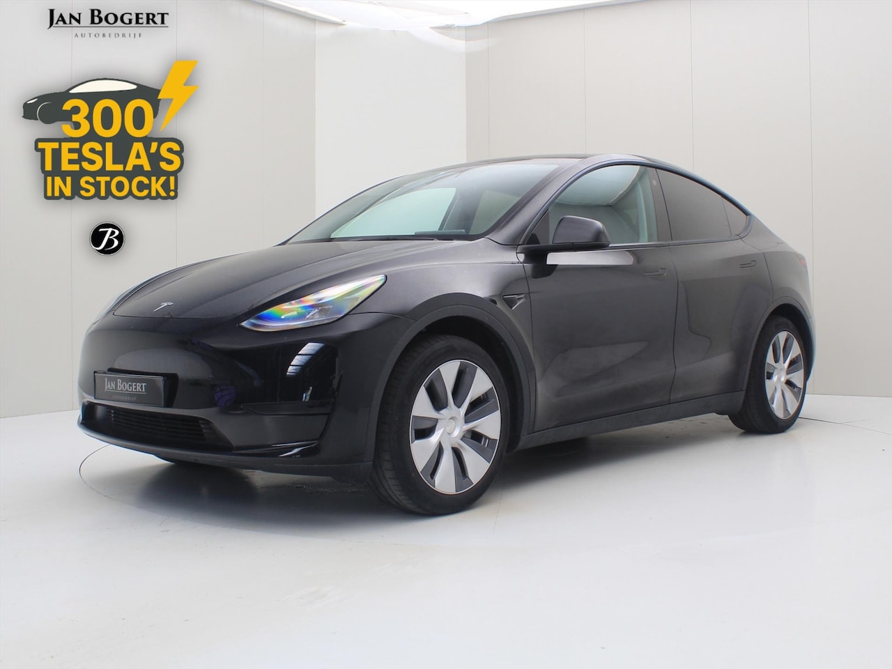 Tesla Model Y - Standard RWD Plus 93.5% SoH [ AMD RYZEN+AUTOPILOT+19 INCH+PREMIUM AUDIO ] - AutoWereld.nl