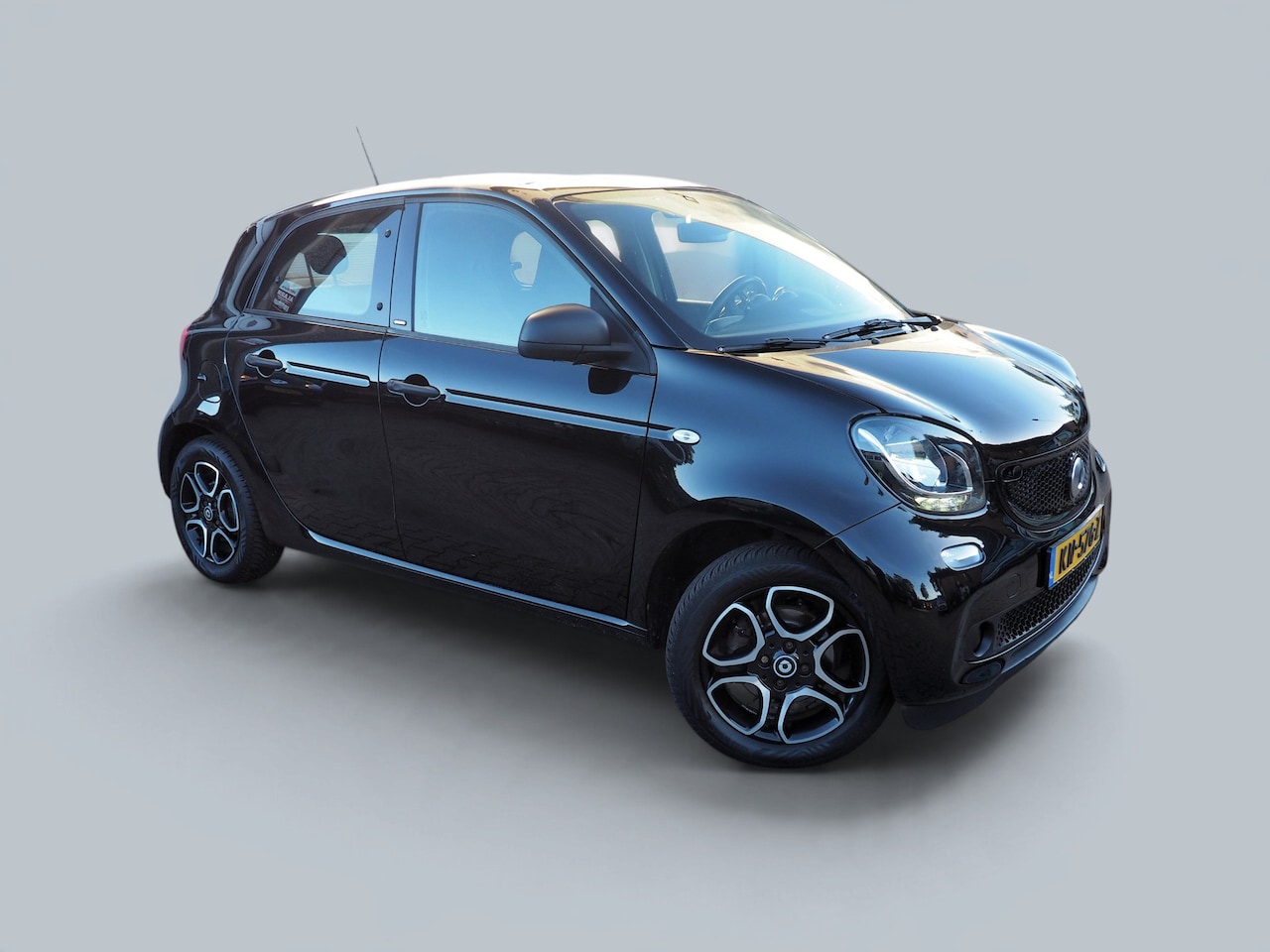 Smart Forfour - 1.0 Passion AUTOM. CLIMA CRUISE NAVI PARKEER S. LM VELG