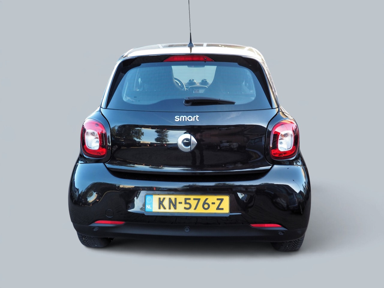 Smart Forfour - 1.0 Passion AUTOM. CLIMA CRUISE NAVI PARKEER S. LM VELG