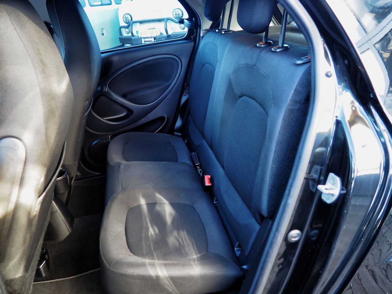 Smart Forfour - 1.0 Passion AUTOM. CLIMA CRUISE NAVI PARKEER S. LM VELG