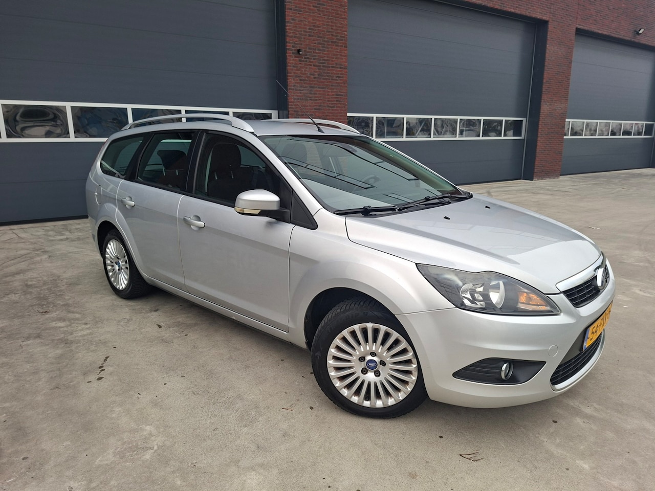 Ford Focus Wagon - 1.6 TDCi Limited Airco/ECC /LMV Euro 5 - AutoWereld.nl