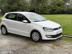 Volkswagen Polo - 1.4-16V Comfortline / Apple CarPlay