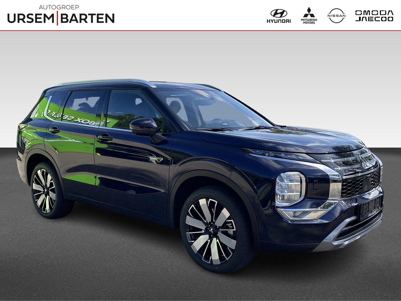 Mitsubishi Outlander - 2.4 PHEV Instyle+ 2.4 PHEV Instyle - AutoWereld.nl