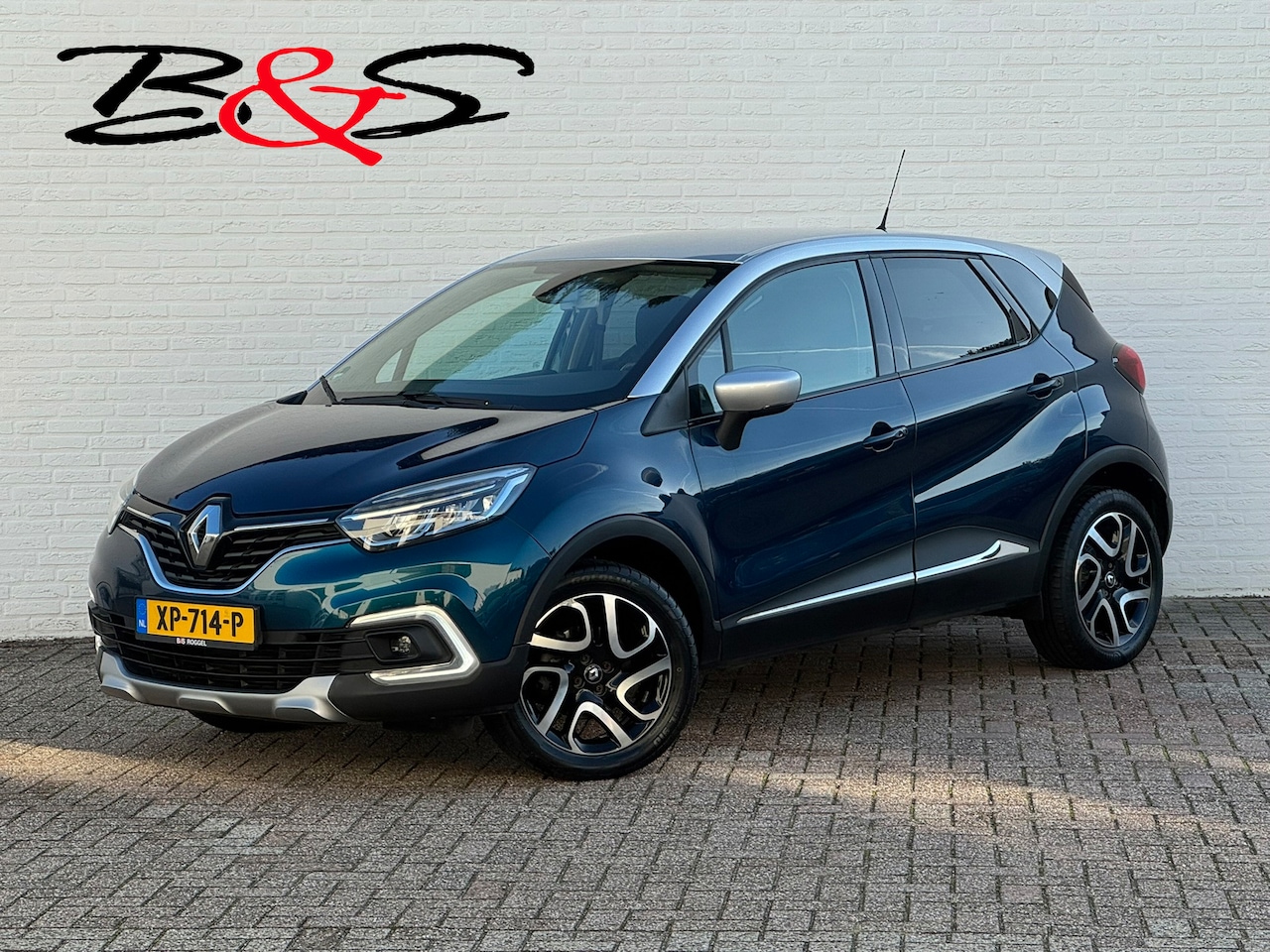 Renault Captur - 1.2 TCe Intens Pdc Navigatie Led verlichting Cruise Clima Media player - AutoWereld.nl