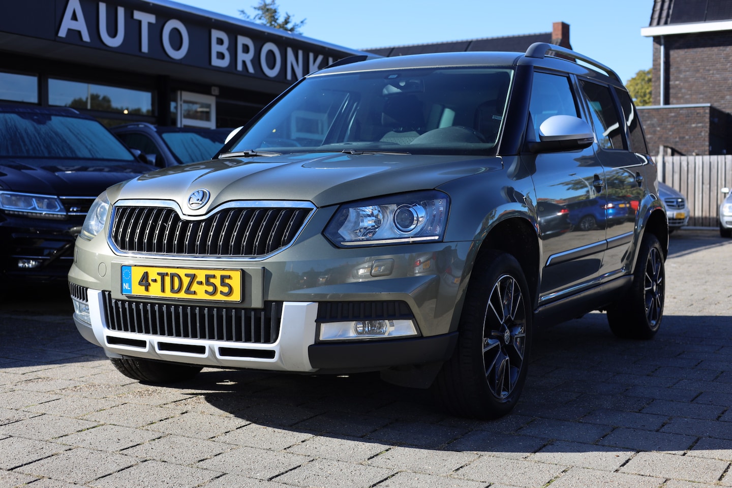 Skoda Yeti Outdoor - 1.2 TSI ELEGANCE I CAMERA I NAVI I 1e EIG! I DEALER OH - AutoWereld.nl