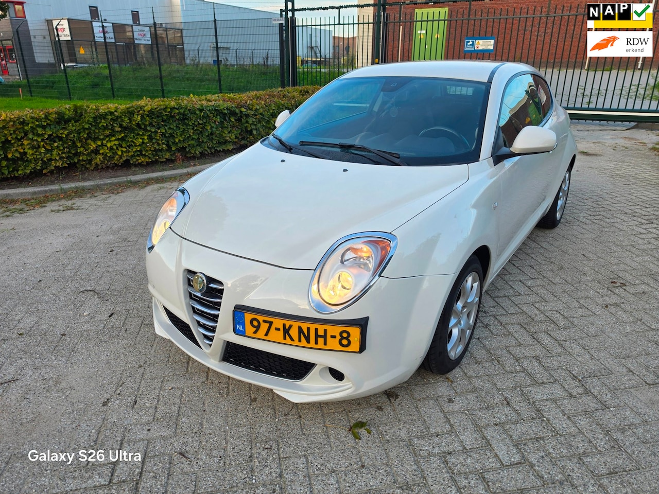 Alfa Romeo MiTo - 1.4 Distinctive CARBON CLIMA NAP CRUISE - AutoWereld.nl