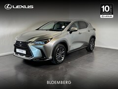 Lexus NX - 450h+ AWD Luxury Line | Trekhaak | Stuur -en stoelverwarming | Dodehoekdetectie | Apple Ca