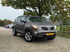 Kia Sportage - 2.0 Plus Pack AWD | 1e eigenaar + Automaat + 4x4 + Clima nu € 13.975,