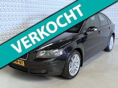 Volvo S40 - 1.8 Kinetic Airco Cruise TREKHAAK / 183.000km (2005)
