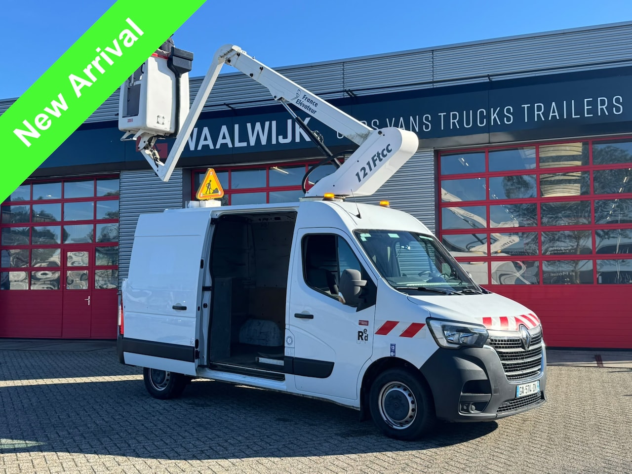 Renault Master - France elevateur 121FT - AutoWereld.nl