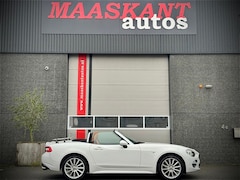 Fiat 124 Spider - 1.4 MultiAir Turbo Lusso Pearl white / Cognac leather / Many extra's / ONLY 27983KM