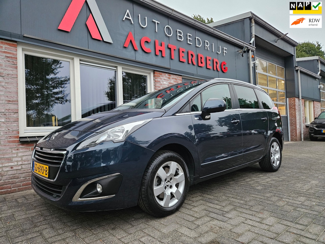 Peugeot 5008 - 1.6 THP Style 7-Zitplaatsen! Trekhaak! NAP! Camera! Airco/Clima! Cruise Control! - AutoWereld.nl