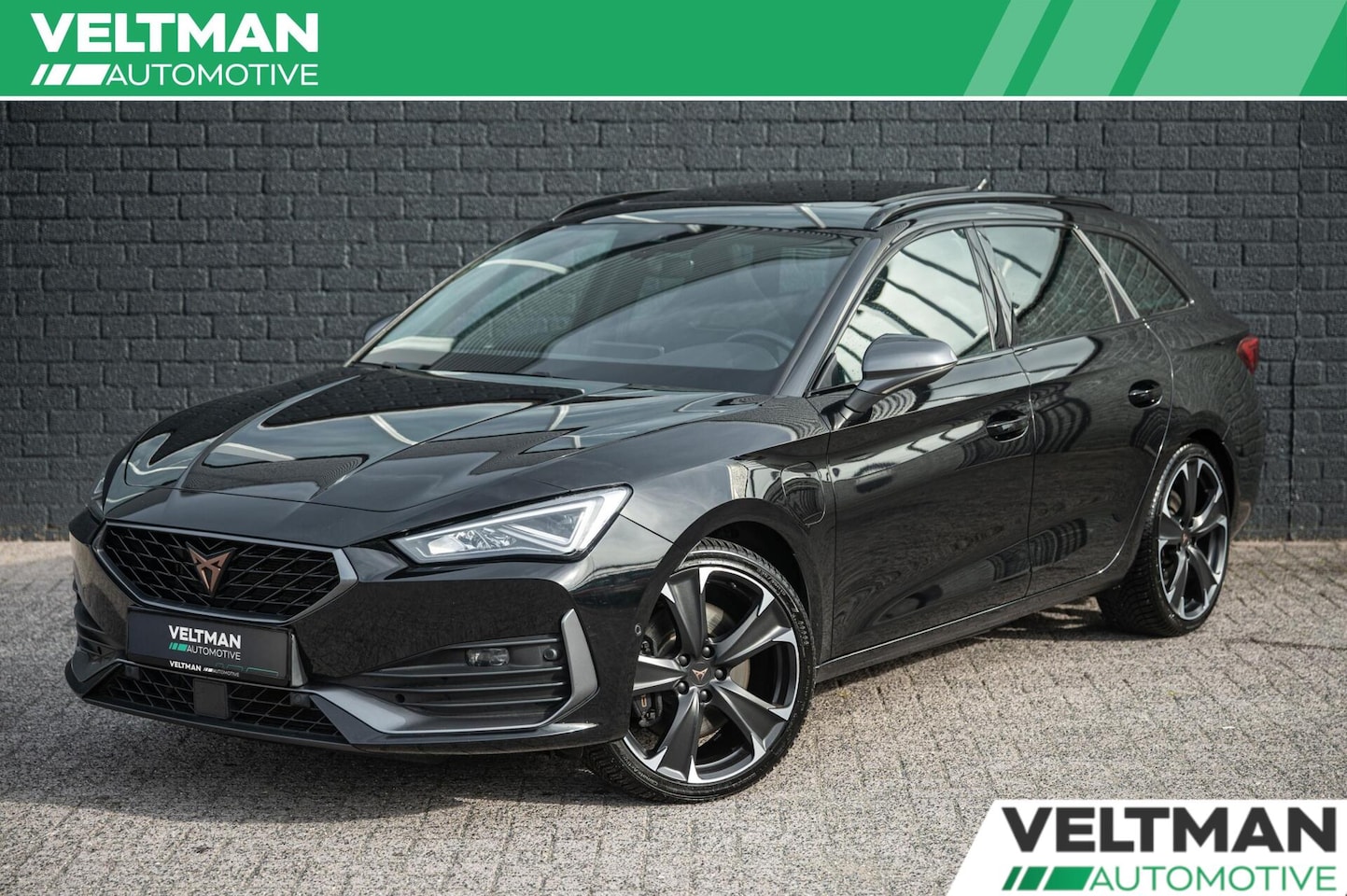 CUPRA Leon Sportstourer - 1.4 e-Hybrid VZ 245PK PANO CAMERA ACC STUURVERWARMING - AutoWereld.nl