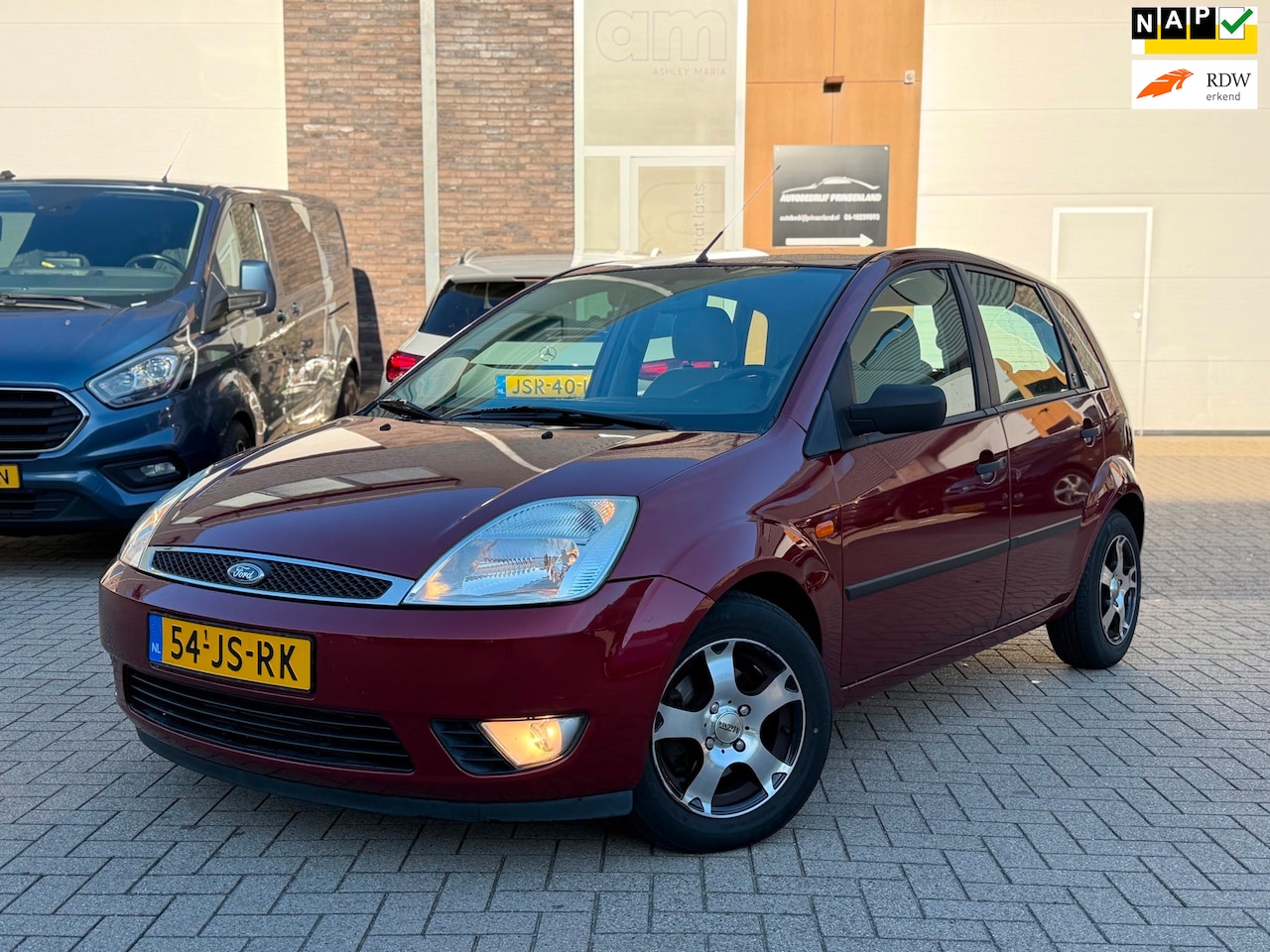 Ford Fiesta - 1.6-16V Ghia | Airco | 5 deurs | - AutoWereld.nl