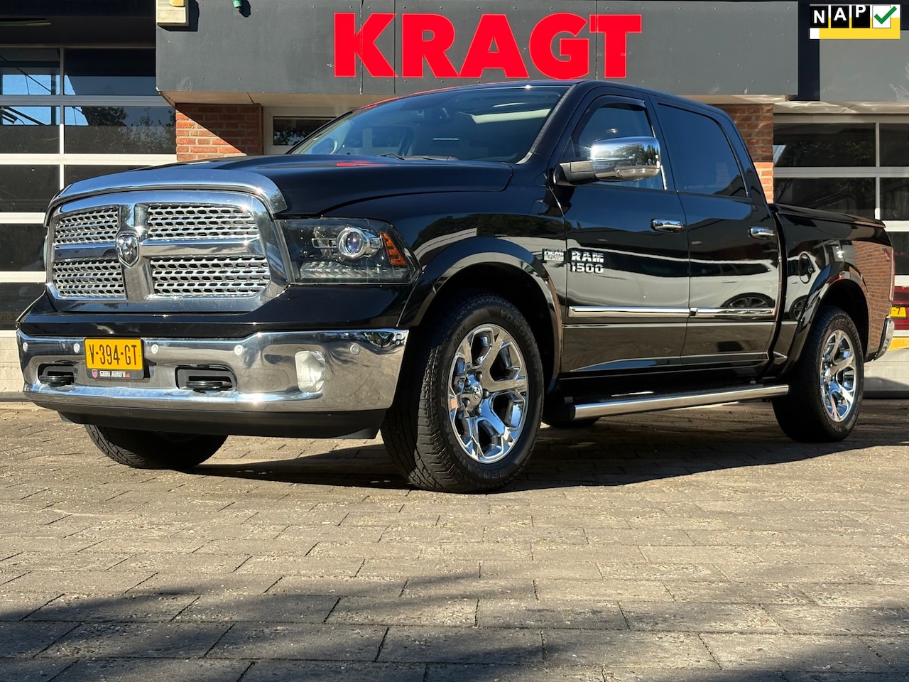 Dodge Ram 1500 - 5.7 V8 Quad Cab 6'4|401PK|NAP|Automaat|trekhaak 3500KG|schuif/- kanteldak|stoelkoeling|Stu - AutoWereld.nl