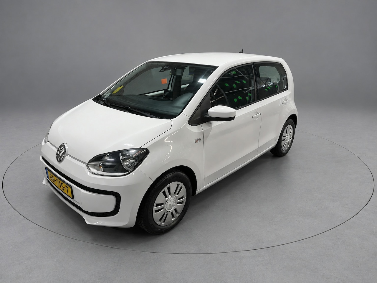 Volkswagen Up! - 1.0 move up! Airco, Navigatie, Bluetooth, CV, NAP - AutoWereld.nl
