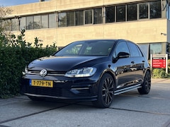 Volkswagen Golf - 1.5 TSI Highline Business R |TREKHAAK|STOELVERW.|CARPLAY|ADAPTIVE CRUISE|DEALER ONDERHOUDE
