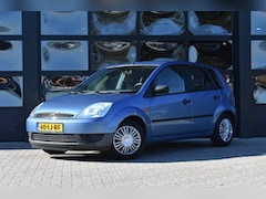 Ford Fiesta - 1.3 Ambiente '03 10-2027 APK