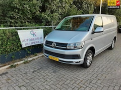 Volkswagen Transporter - 2.0 TDI L1H1 Highline AUTOMAAT EXCLUSIEF BTW
