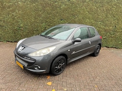 Peugeot 206 - 1.4 Millesim 200 Airco, 130.000km, Nieuwe APK