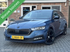 Skoda Octavia Combi - 1.0 TSI Sport Business|Wegklapbare Trekhaak|18 inch|Zwarte Hemel|Sportstoelen|Sfeerverlich