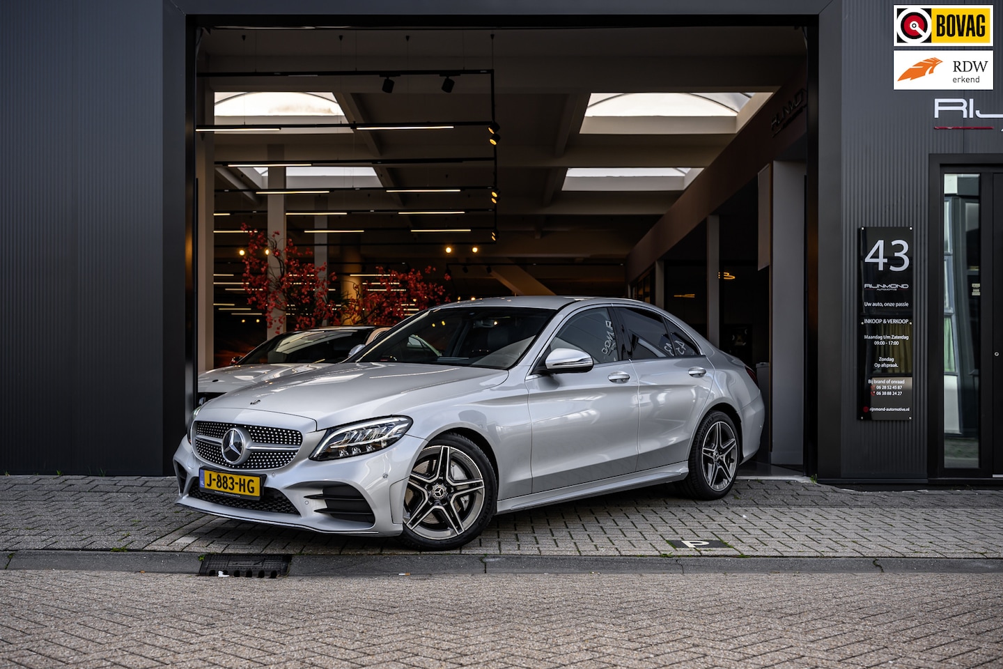 Mercedes-Benz C-klasse - 300 AMG Line |ACC|Navi|Led|Elektrischie stoelen| - AutoWereld.nl