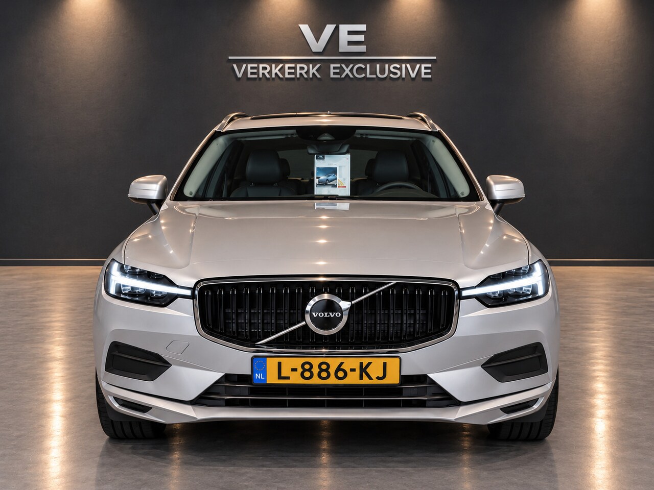 Volvo XC60 - PANO/DEALER OND/CLIMA - AutoWereld.nl