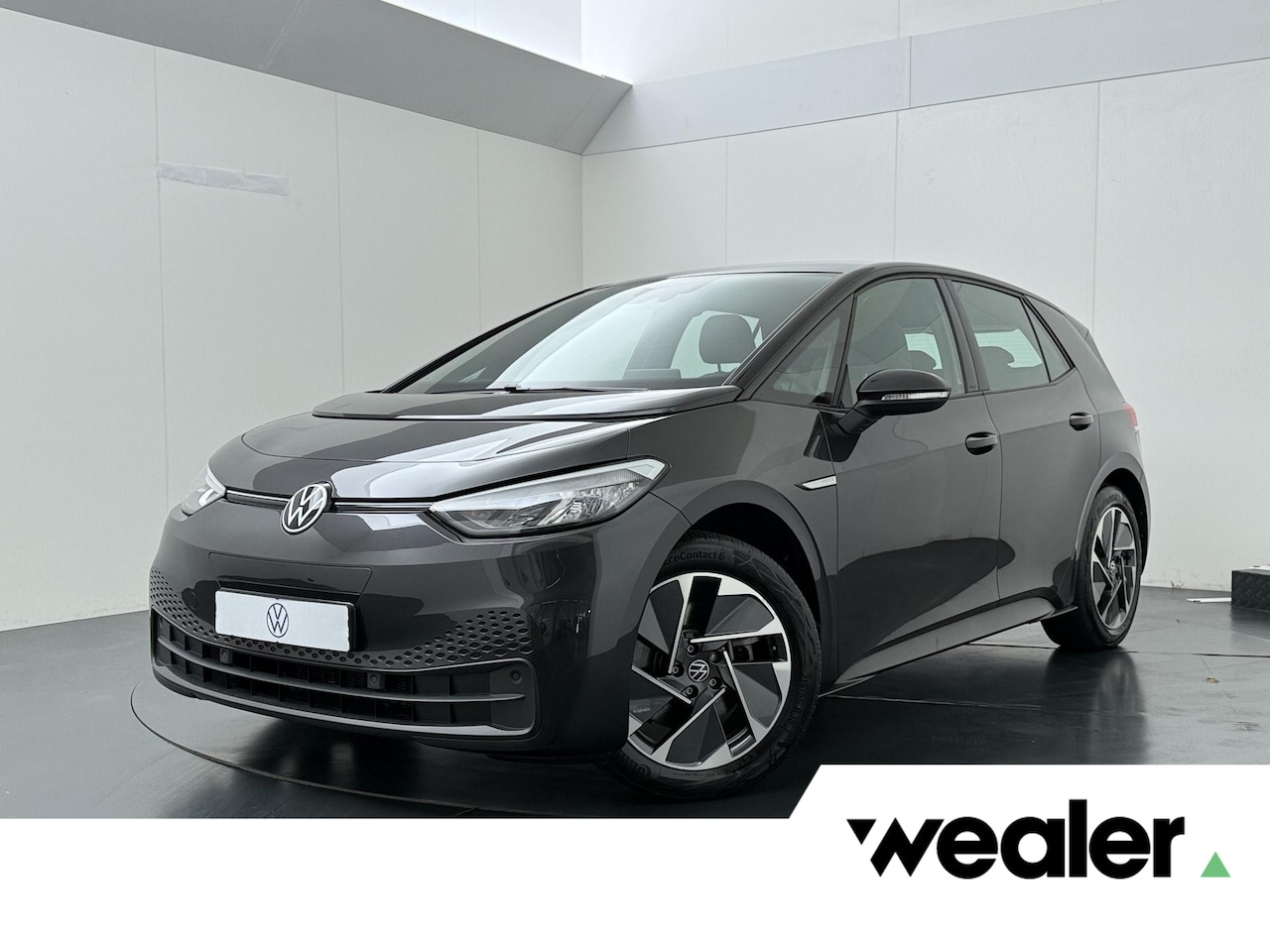 Volkswagen ID.3 - Pure 45 kWh | 150 PK | SoH 89% | Adaptive Cruise Control | Climate control | Keyless Entry - AutoWereld.nl