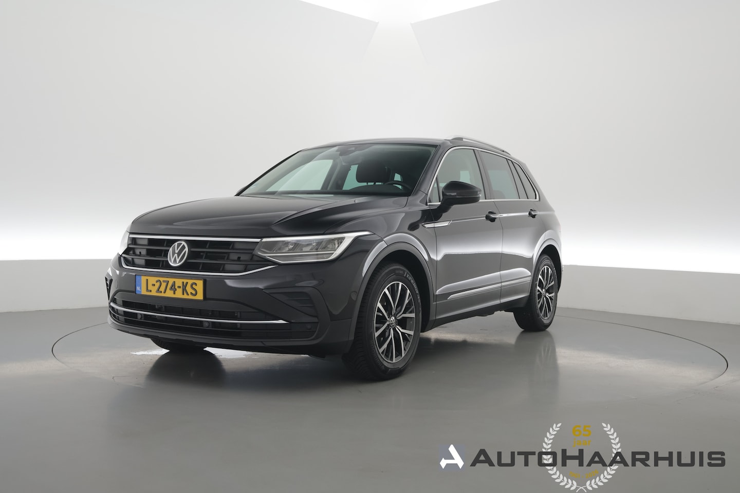 Volkswagen Tiguan - 1.5 TSI Life Business | Rijklaar! | Adapt. Cruise | Trekhaak | Navi | PDC V+A | Apple CarP - AutoWereld.nl