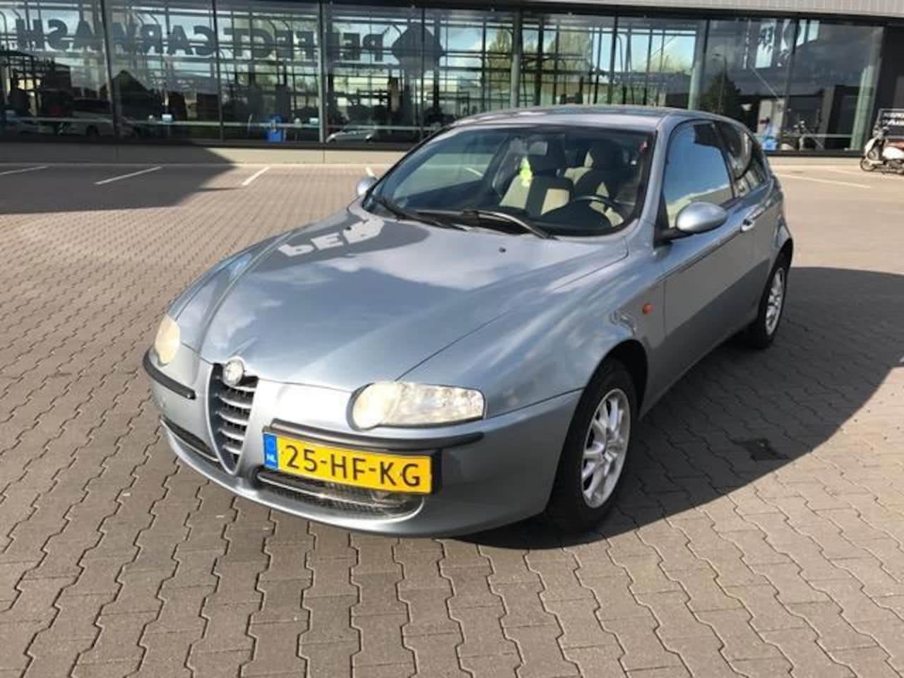 Alfa Romeo 147 - 1.6 T.Spark Progression 1.6 T.Spark Progression - AutoWereld.nl