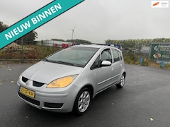 Mitsubishi Colt - 1.3 Invite LEUKE AUTO RIJDT EN SCHAKELT GOED
