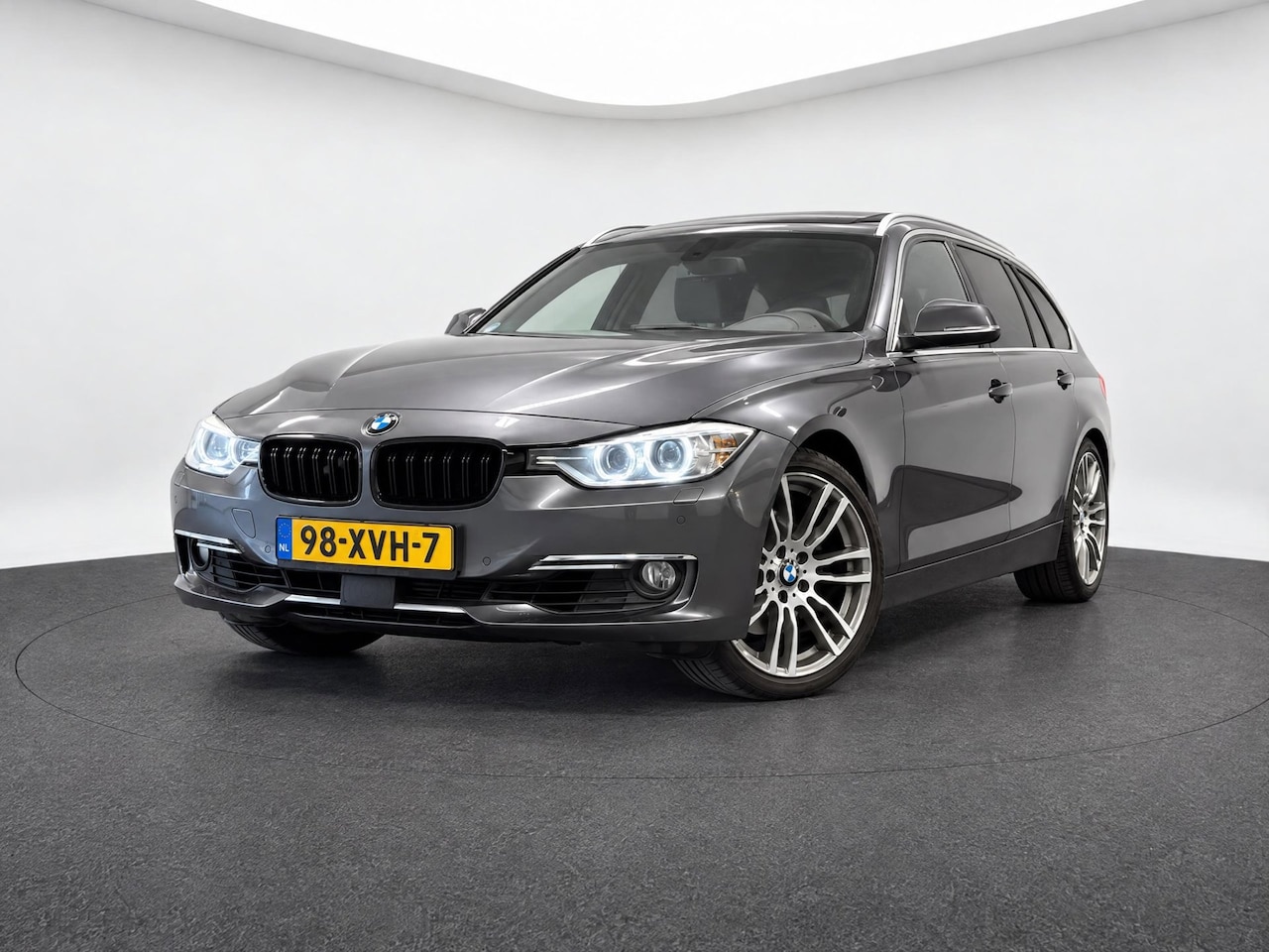 BMW 3-serie Touring - 328i Upgrade Edition (M-SPORT, PANO, LEDER, H&K, CAMERA, ACC, HUD) - AutoWereld.nl