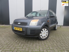 Ford Fusion - 1.4-16V Champion