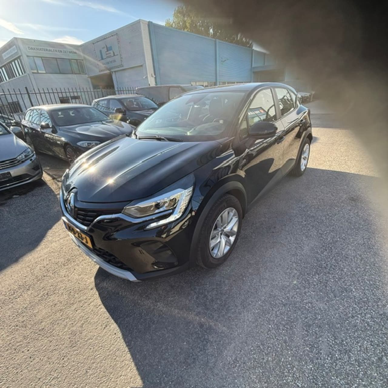 Renault Captur - 1.6 E-Tech Plug-in Hybrid 160 Iconic 1.6 E-Tech plug-in hybrid 160 iconic - AutoWereld.nl