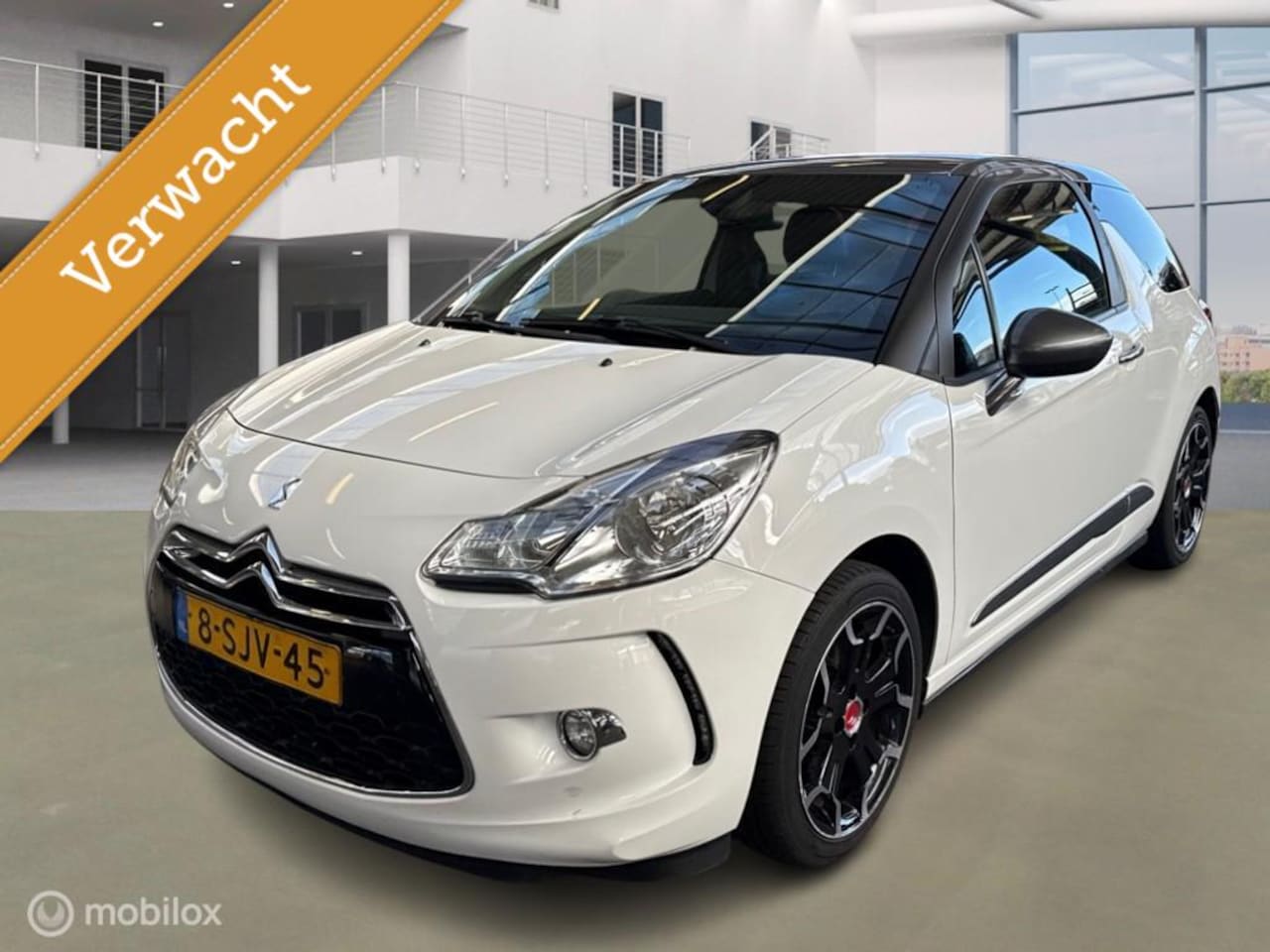 Citroën DS3 - 1.6 e-HDi So Chic 1.6 e-HDi So Chic - AutoWereld.nl