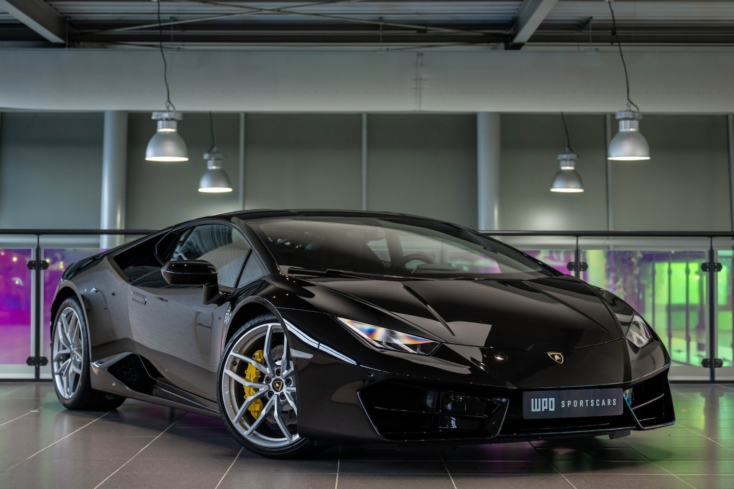 Lamborghini Huracán - 5.2 V10 LP580-2 5.2 V10 LP580-2 - AutoWereld.nl