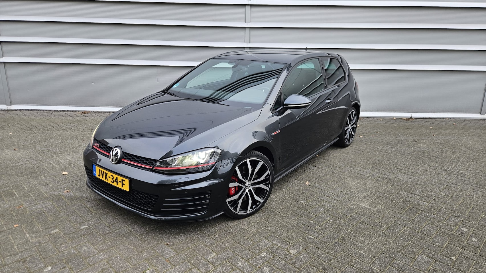 Volkswagen Golf - 2.0 TSI GTI Performance zeer nette, originele en unieke 3 deurs uitvoering - AutoWereld.nl