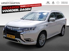 Mitsubishi Outlander - 2.4 PHEV Intense plus | Audiobediening op het stuurwiel | Smartphone Interface (Apple CarP