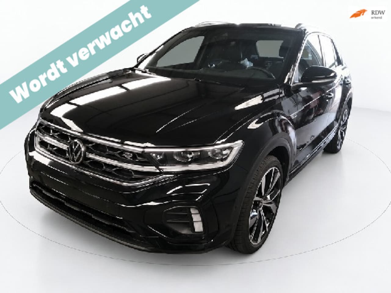 Volkswagen T-Roc - 1.5 TSI R-Line|150pk|Ledmatrix|Navigatie|Stoelverwarming|Camera|19inch - AutoWereld.nl