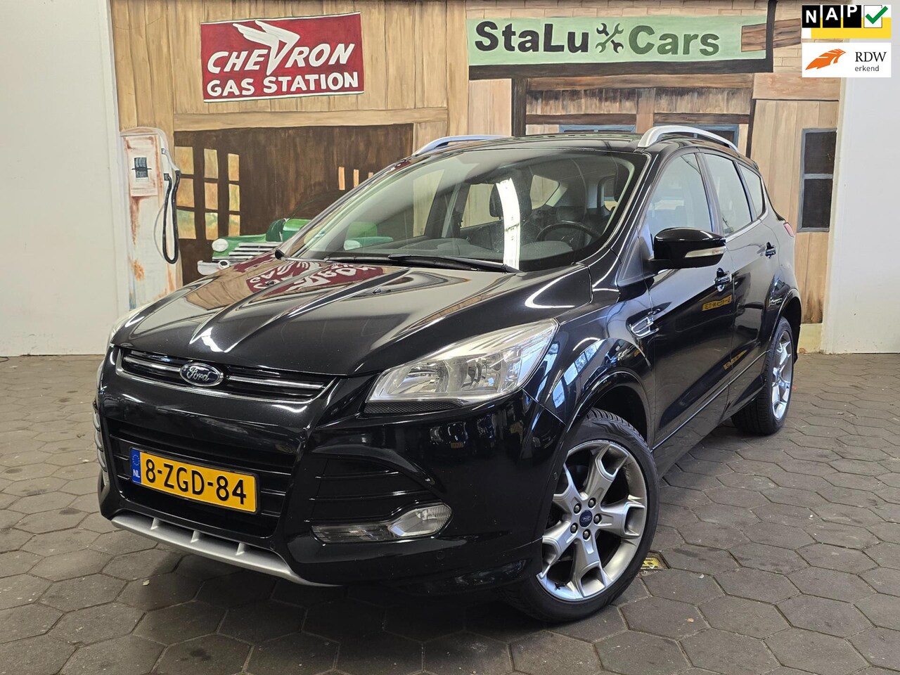 Ford Kuga - 1.5 Titanium Plus 4WD/AUTOMAAT/CRUISE/LEDER/ - AutoWereld.nl