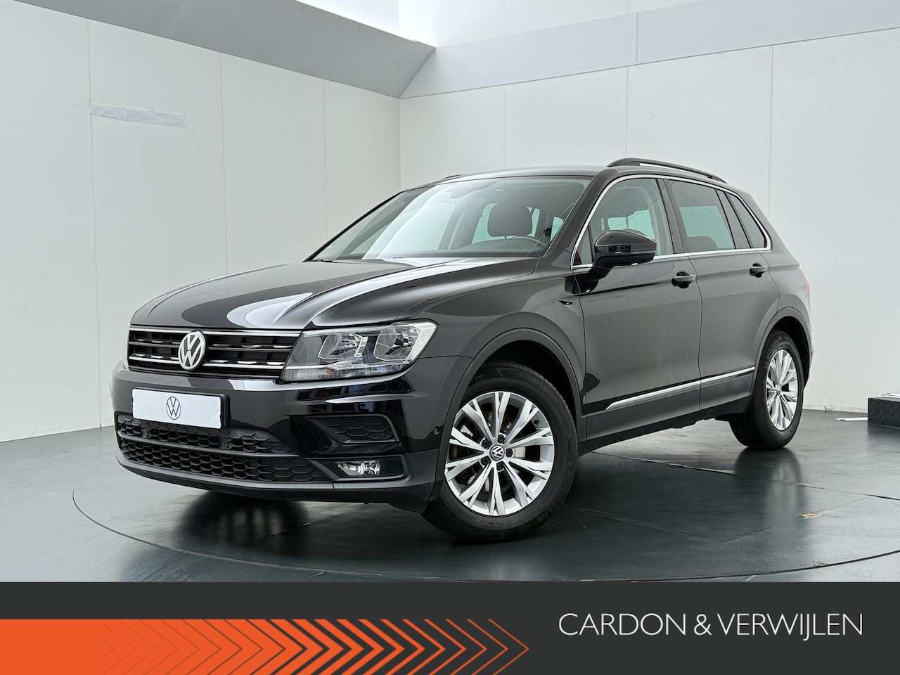 Volkswagen Tiguan - 1.5 TSI ACT Comfortline | 150 PK | Automaat | Trekhaak | Adaptive Cruise Control | Achteru - AutoWereld.nl