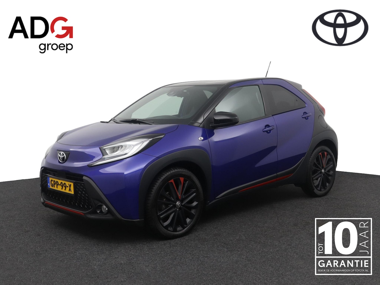 Toyota Aygo X - 1.0 VVT-i S-CVT Premium | Automaat | Stoelverwarming | Leder - stof bekleding | Parkeersen - AutoWereld.nl