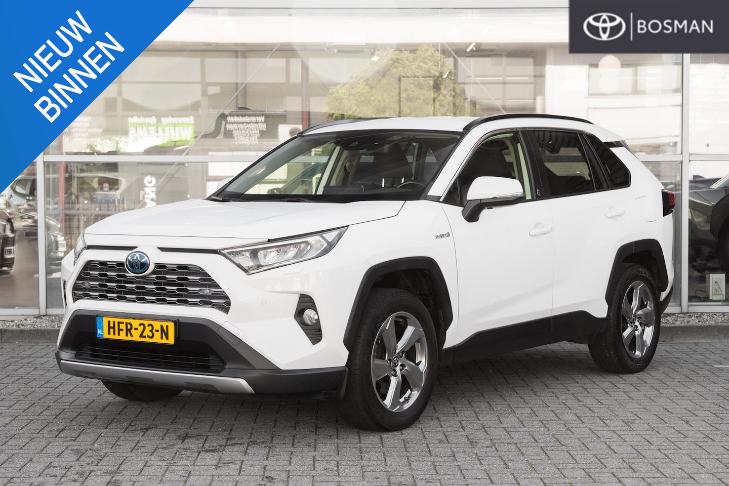 Toyota RAV4 - 2.5 Hybrid AWD Dynamic Trekhaak - AutoWereld.nl