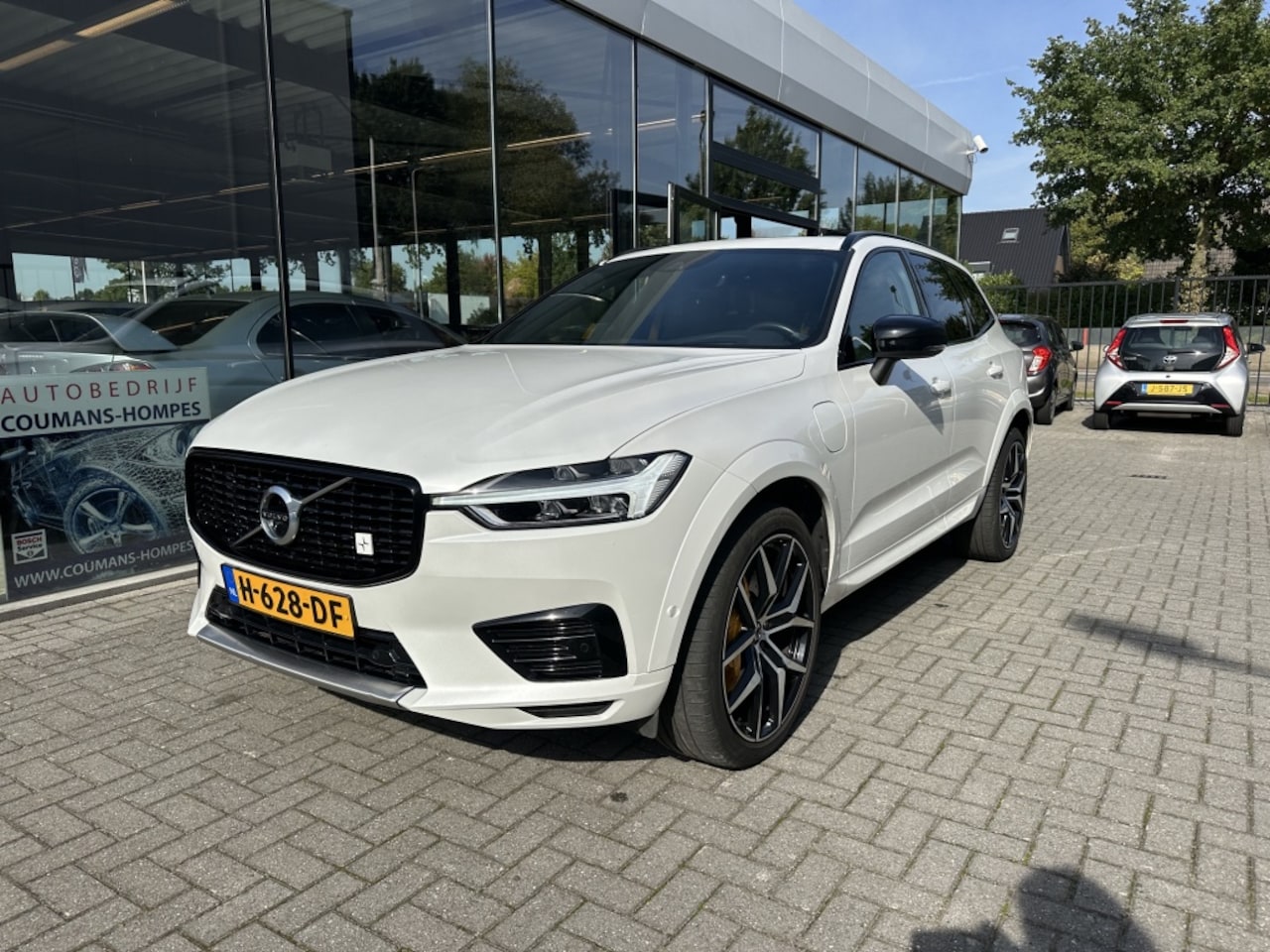Volvo XC60 - T8 Twin Engine 405pk PHEV Geartronic AWD Polestar Engineered panoramadak,ohlins onderstel - AutoWereld.nl