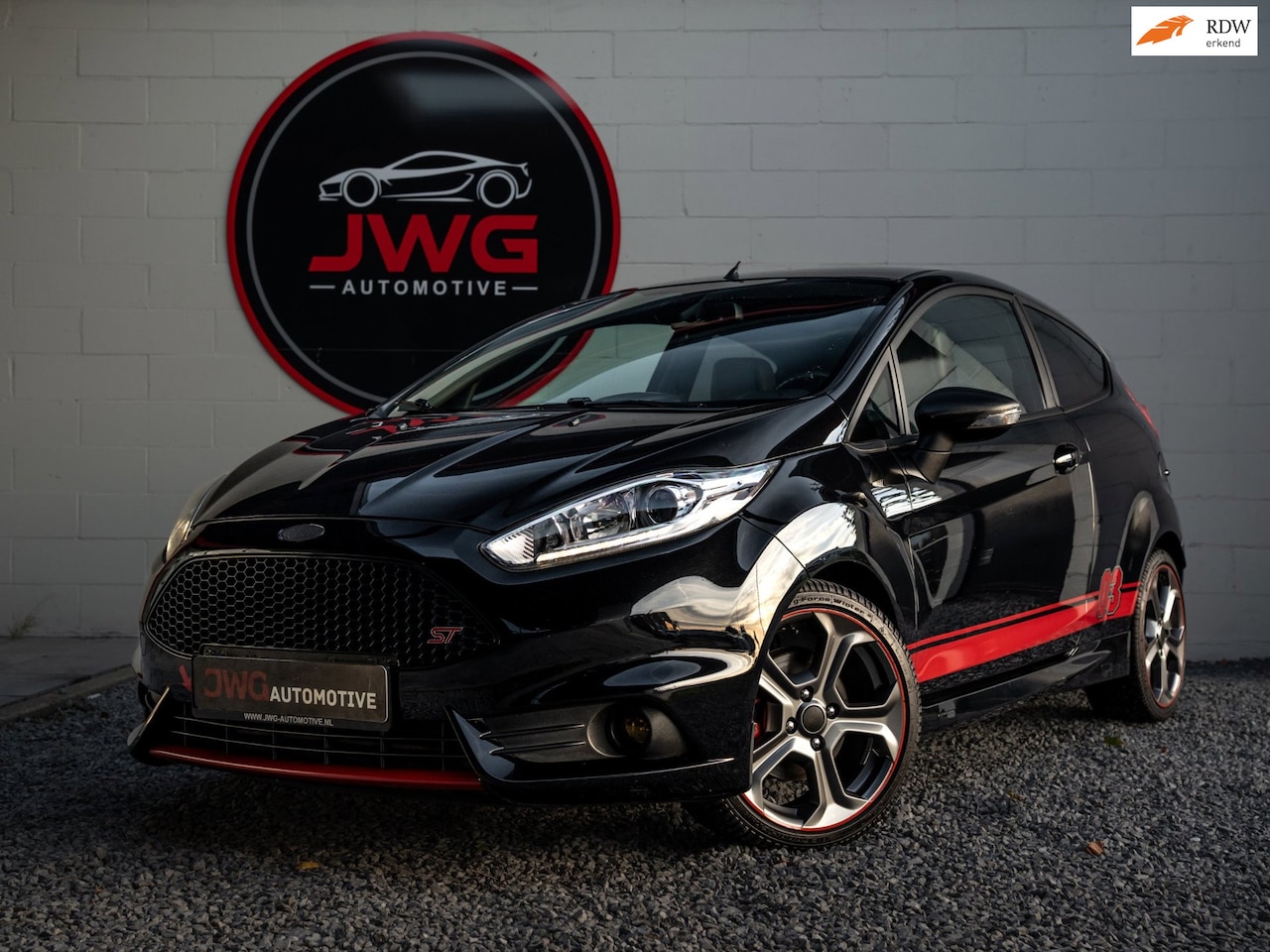 Ford Fiesta - 1.6 ST2 Keyless/Sony/Recaro/Parkeersensoren - AutoWereld.nl