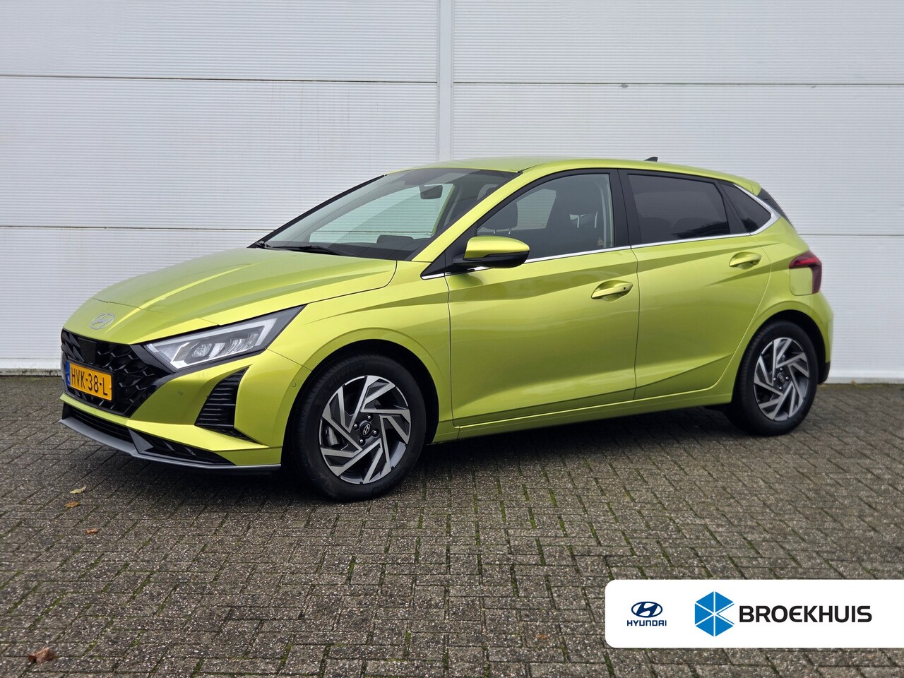 Hyundai i20 - 1.0 T-GDI 100pk Premium | Carplay | Climate control | Cruise control | Stoel/stuurverwarmi - AutoWereld.nl