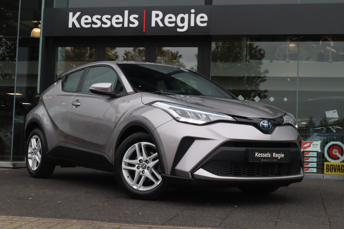 Toyota C-HR - 1.8 Hybrid Navi | Camera | Carplay | ACC | 17” | DAB | Led - AutoWereld.nl